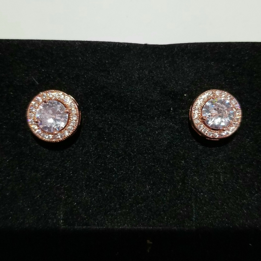 Cate & Chloe Mariah 18k Rose Gold Halo Stud Earrings with Round Cut CZ